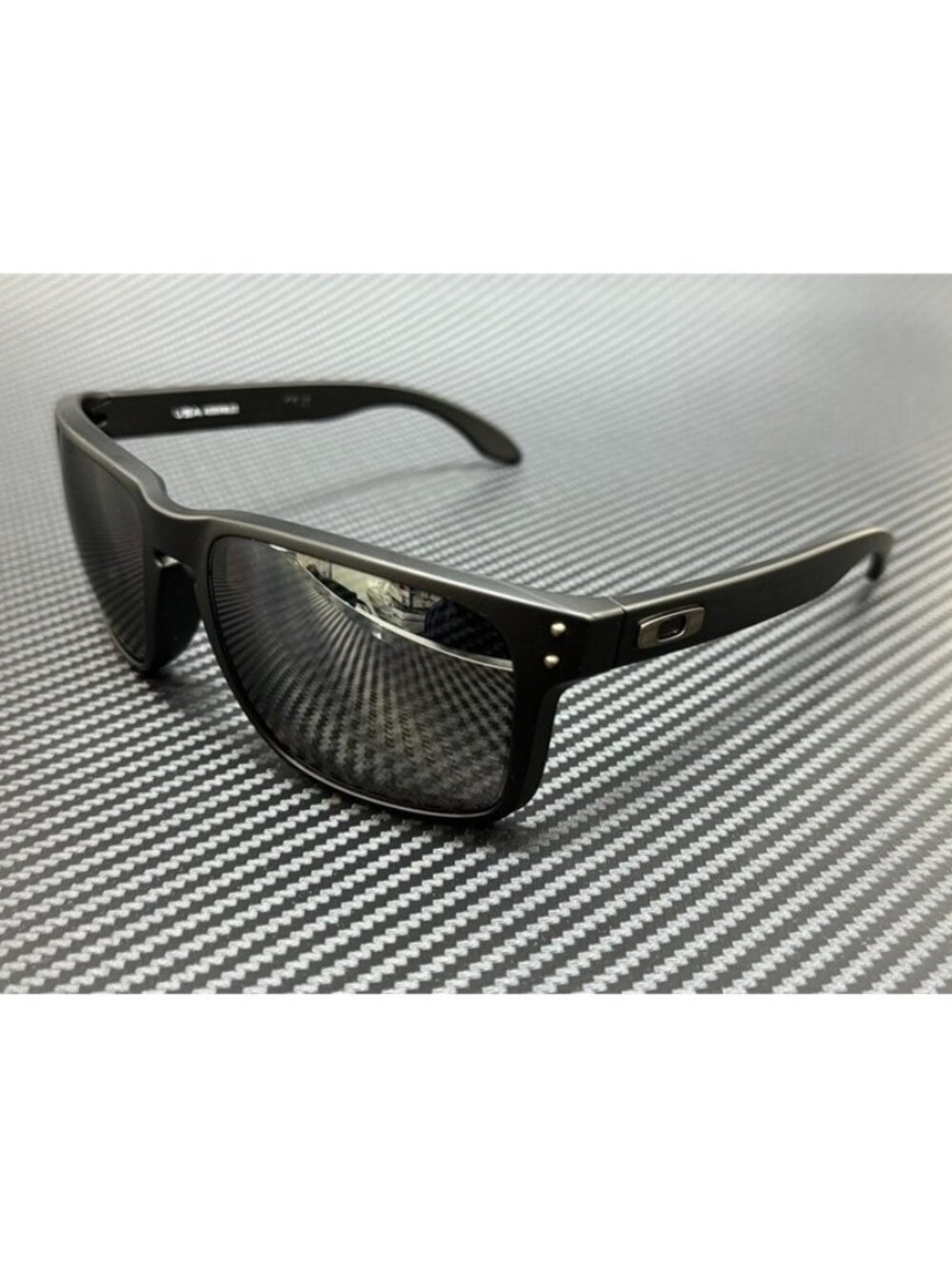 New Oakley Men Matte Black Sunglasses 59-18-137